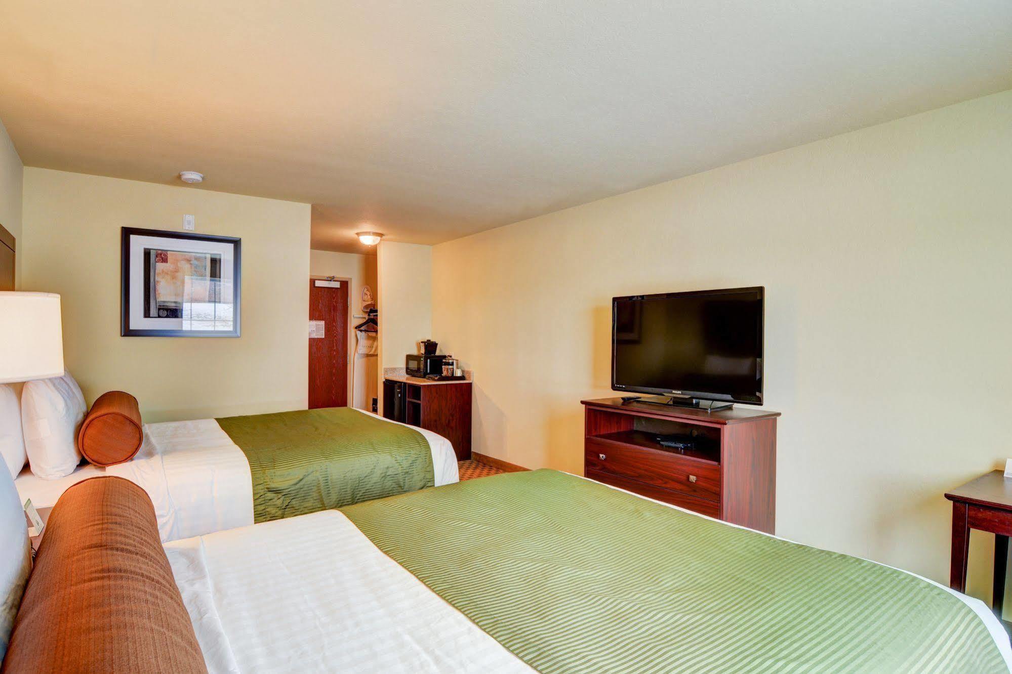 Cobblestone Hotel & Suites - Punxsutawney Εξωτερικό φωτογραφία